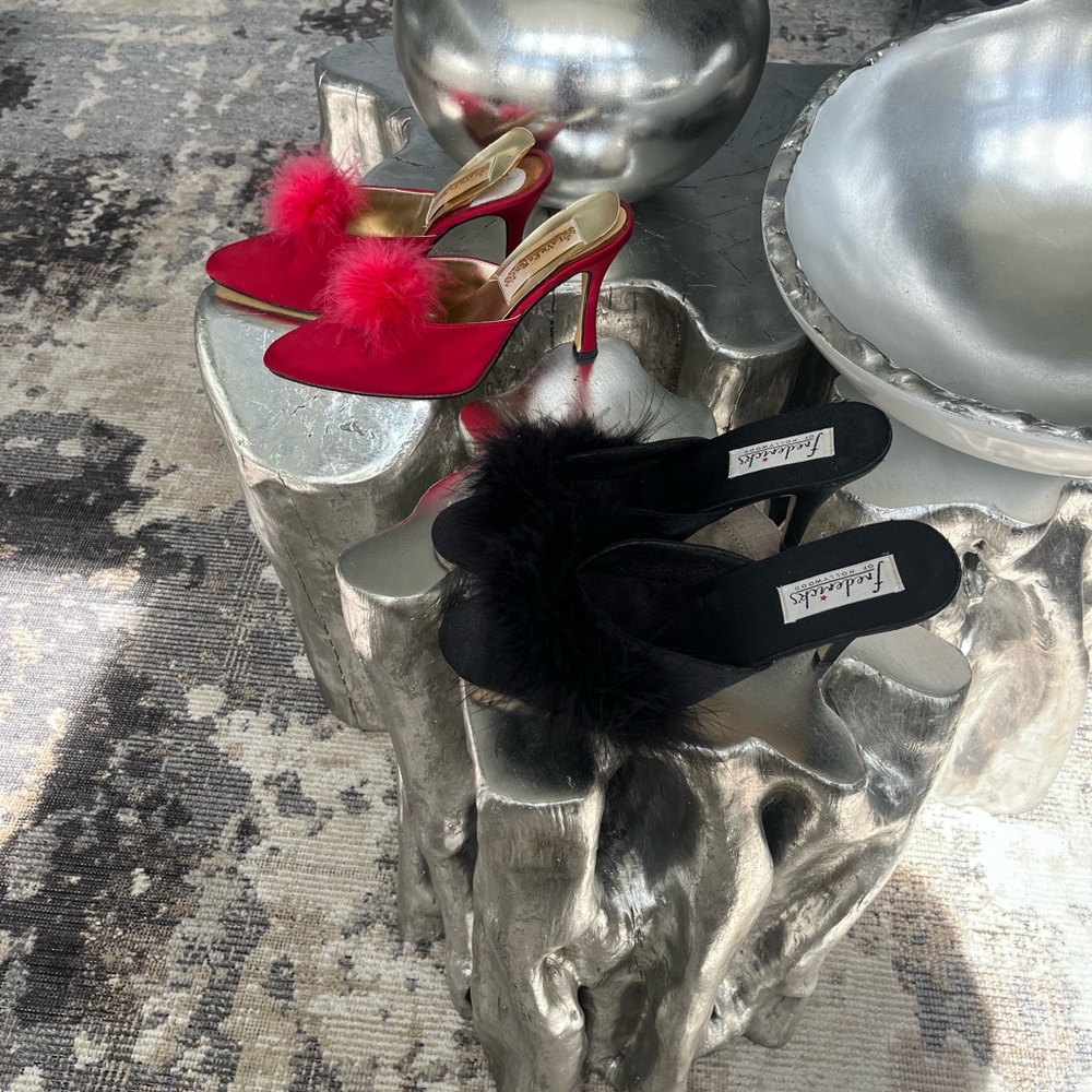 Red and black satin true vintage sexy mules size 8 new and in worn condition 70s